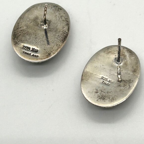 Vintage Sterling Silver Pierced Earrings Oval Textured 925 Stamped 5.7 grams - Picture 5 of 13
